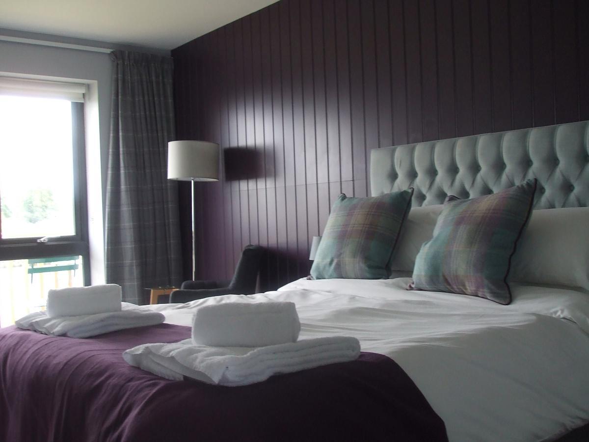 The Swan On The River Hotel อีลี ภายนอก รูปภาพ